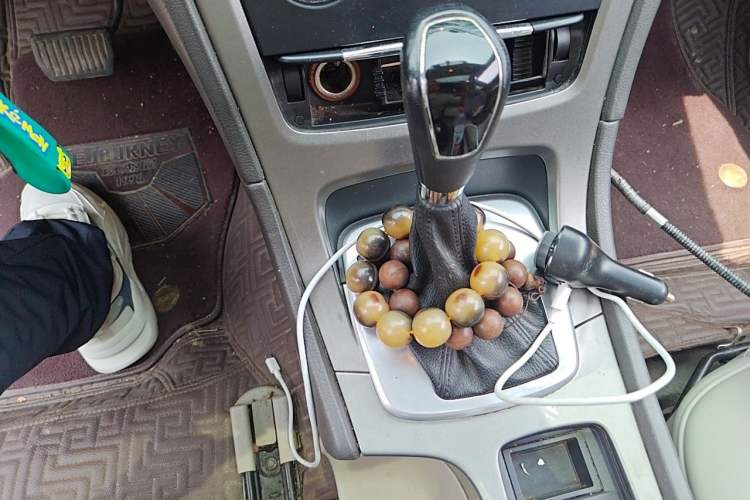 Used Ford Mondeo 2011 2.3L Fashion Edition Gear Lever