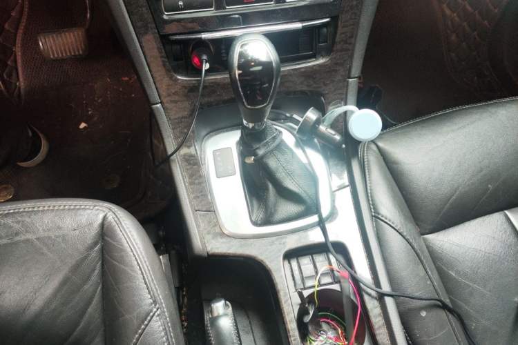 Used Ford Mondeo 2011 2.0L GTDi 200 Fashion Edition Gear Lever