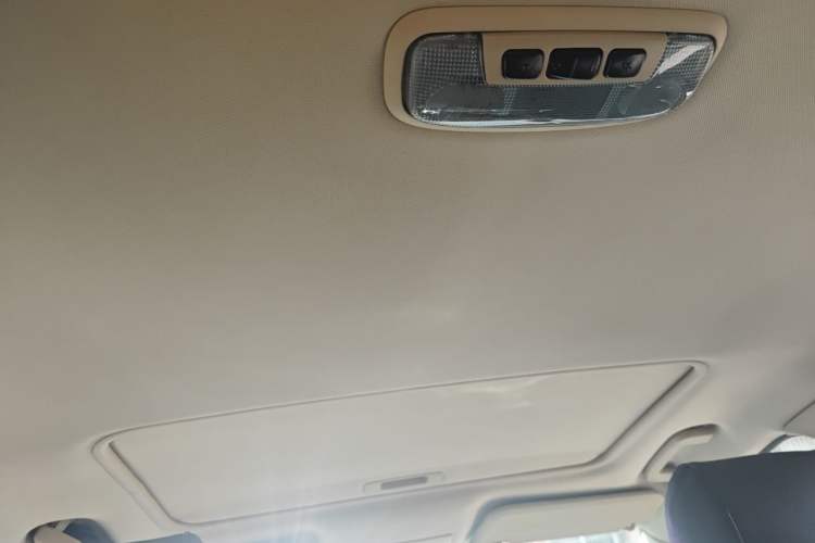 Used Ford Mondeo 2011 2.0L GTDi240 Ultimate Edition Headliner