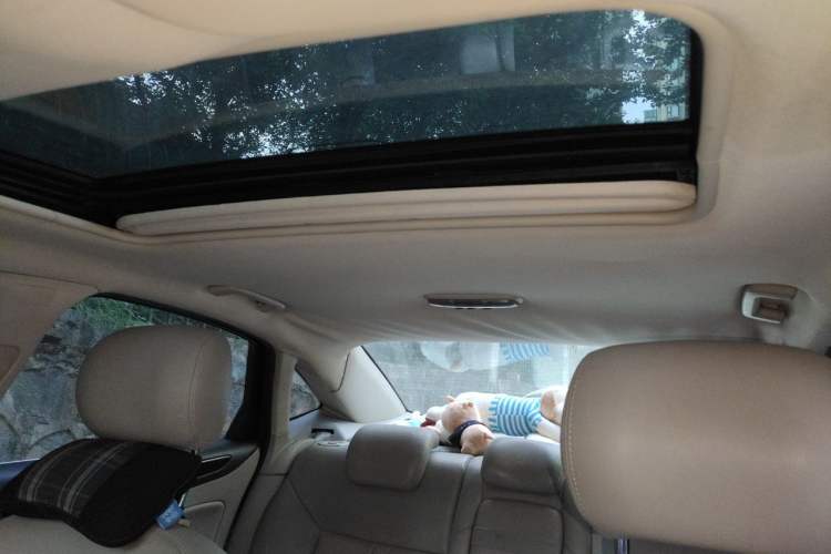 Used Ford Mondeo 2011 2.0L GTDi 200 Fashion Edition Headliner