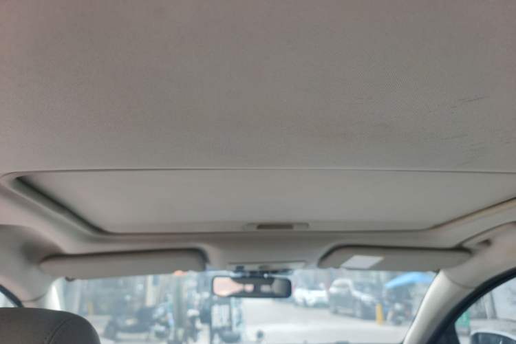 Used Ford Mondeo 2011 2.0L GTDi 200 Fashion Edition Headliner