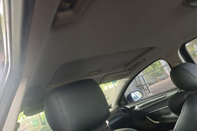 Used Ford Mondeo 2011 2.3L Luxury Model Headliner