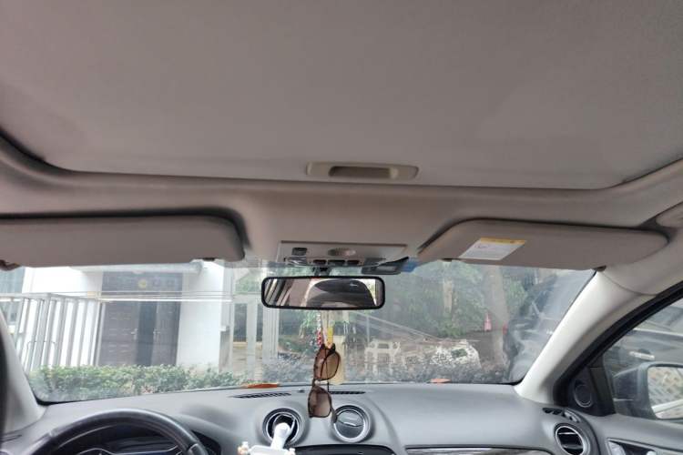 Used Ford Mondeo 2011 2.0L GTDi 200 Luxury Edition Headliner