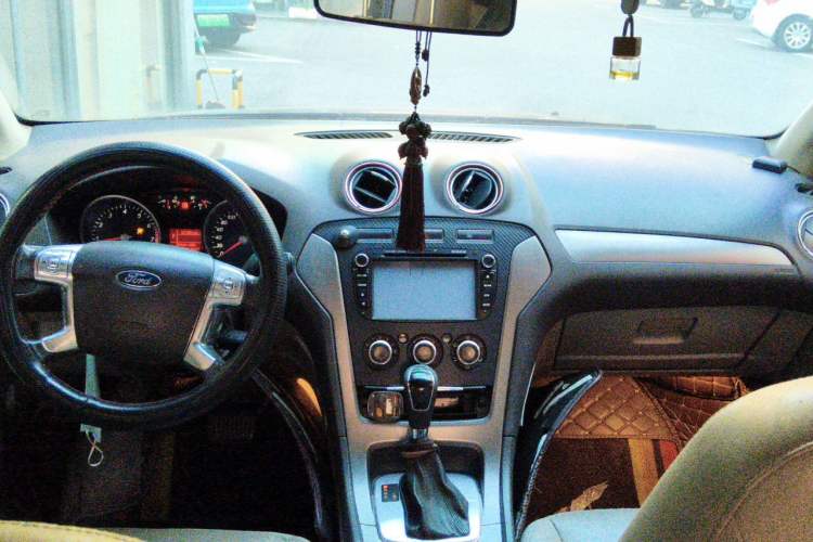 Used Ford Mondeo 2011 2.3L Fashion Edition Headliner