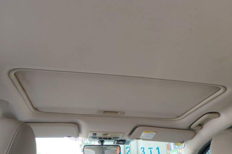 Used Ford Mondeo 2011 2.0L GTDi 200 Fashion Edition Headliner