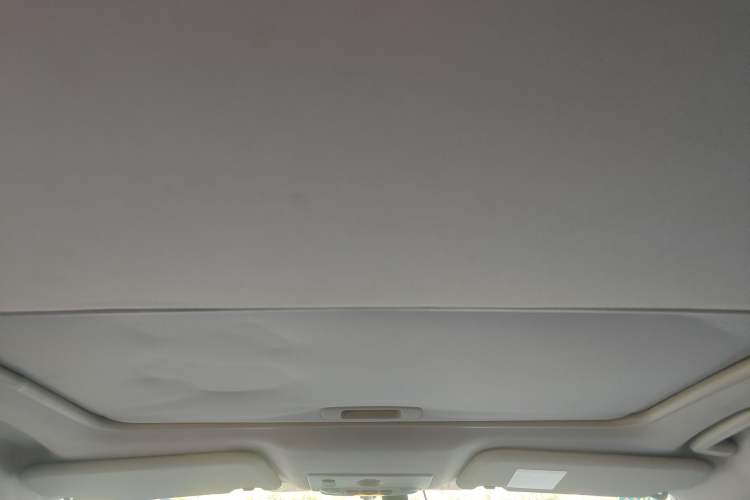 Used Ford Mondeo 2011 2.0L GTDi 200 Luxury Edition Headliner