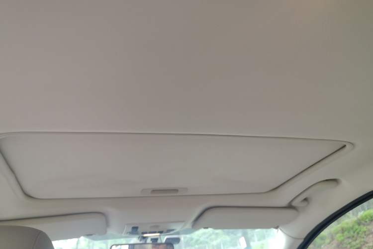 Used Ford Mondeo 2011 2.0L GTDi 200 Fashion Edition Headliner
