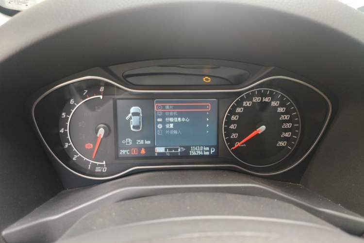 Used Ford Mondeo 2011 2.0L GTDi 200 Luxury Edition Instrument Cluster
