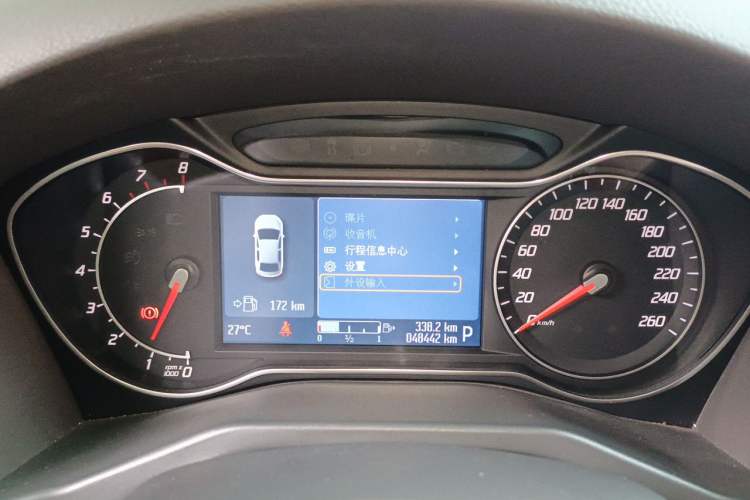 Used Ford Mondeo 2011 2.0L GTDi 200 Fashion Edition Instrument Cluster