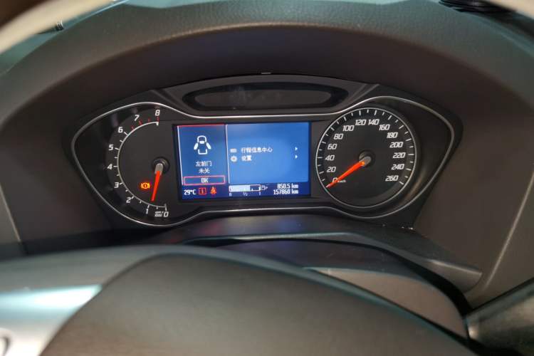 Used Ford Mondeo 2011 2.0L GTDi 200 Fashion Edition Instrument Cluster