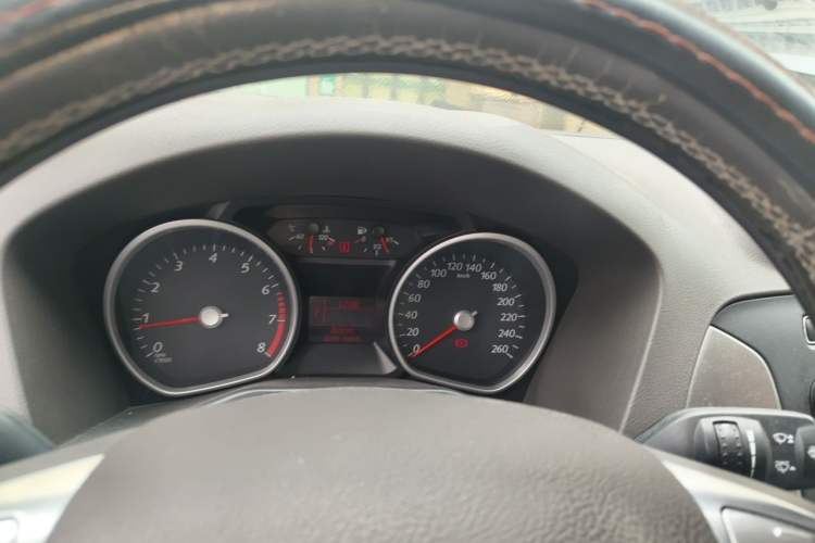 Used Ford Mondeo 2011 2.3L Fashion Edition Instrument Cluster