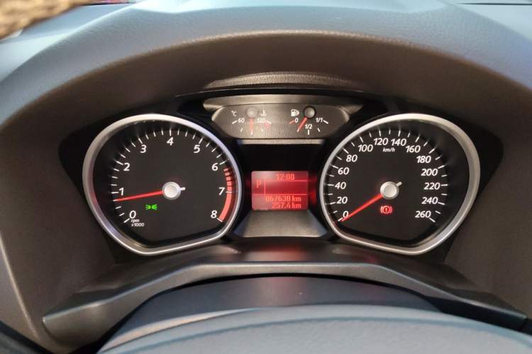 Used Ford Mondeo 2011 2.3L Fashion Edition Instrument Cluster