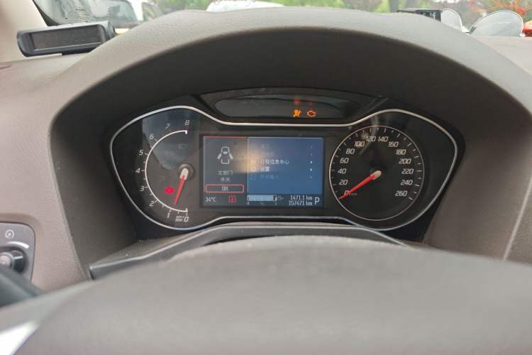 Used Ford Mondeo 2011 2.3L Luxury Model Instrument Cluster