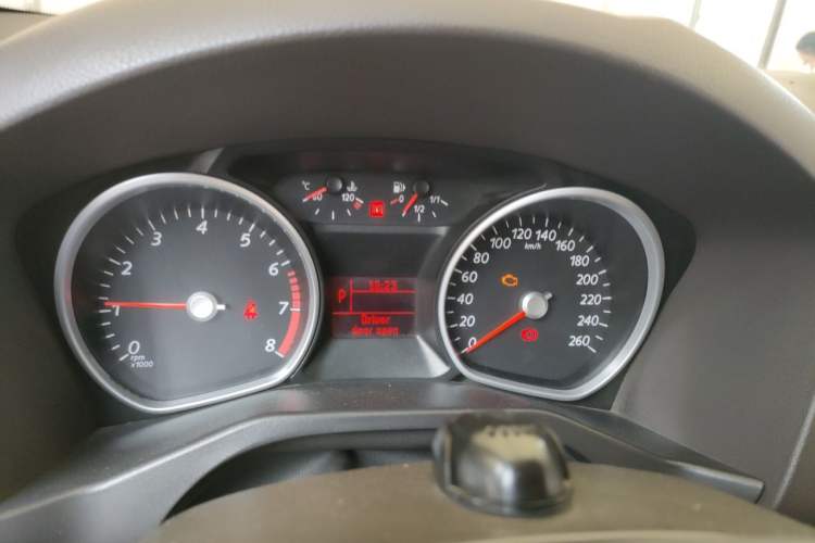 Used Ford Mondeo 2011 2.3L Fashion Edition Instrument Cluster