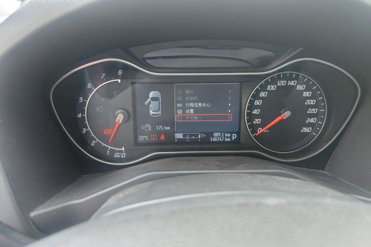Used Ford Mondeo 2011 2.0L GTDi240 Luxury Sport Edition Instrument Cluster