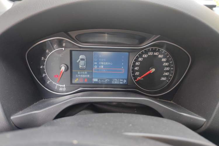 Used Ford Mondeo 2011 2.0L GTDi240 Ultimate Edition Instrument Cluster