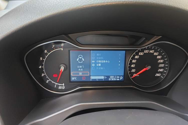 Used Ford Mondeo 2011 2.0L GTDi 200 Luxury Edition Instrument Cluster