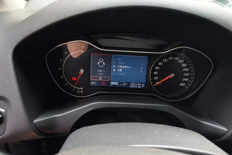 Used Ford Mondeo 2011 2.0L GTDi 200 Luxury Edition Instrument Cluster