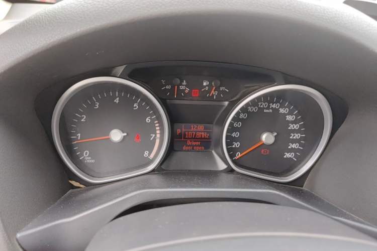 Used Ford Mondeo 2011 2.3L Fashion Edition Instrument Cluster