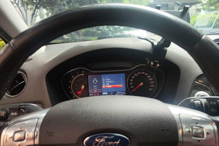 Used Ford Mondeo 2011 2.0L GTDi 200 Fashion Edition Instrument Cluster