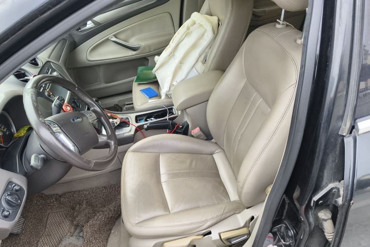 Used Ford Mondeo 2011 2.3L Fashion Edition Left Front Seat