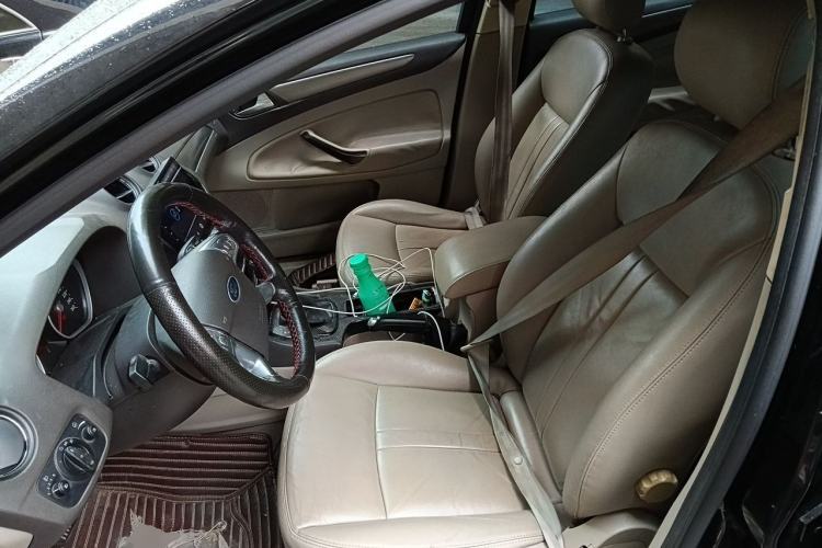 Used Ford Mondeo 2011 2.3L Fashion Edition Left Front Seat