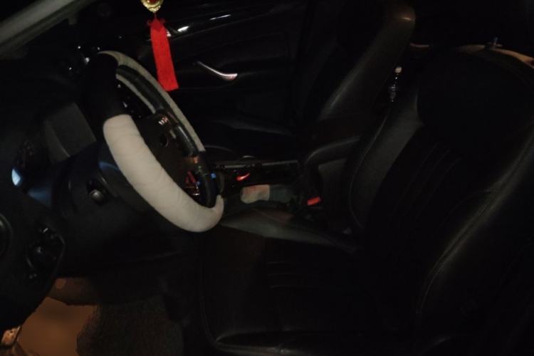 Used Ford Mondeo 2011 2.0L GTDi 200 Luxury Edition Left Front Seat