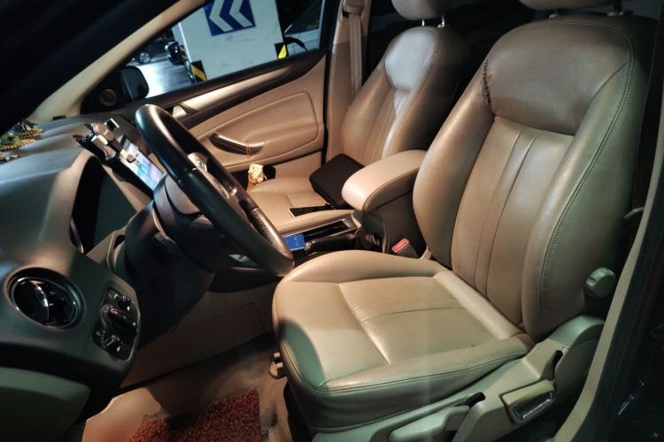 Used Ford Mondeo 2011 2.3L Fashion Edition Left Front Seat