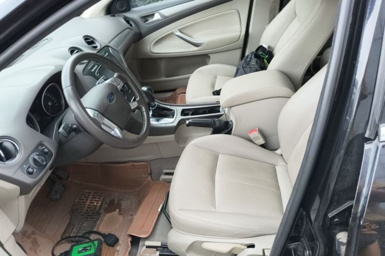 Used Ford Mondeo 2011 2.3L Fashion Edition Left Front Seat