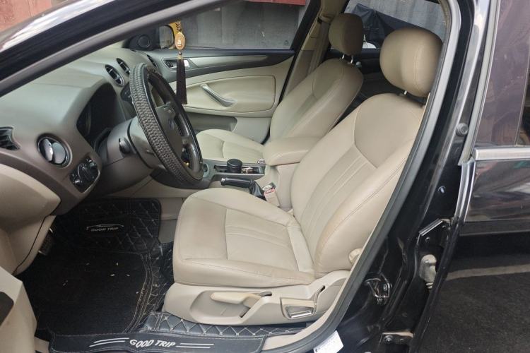 Used Ford Mondeo 2011 2.3L Luxury Model Left Front Seat