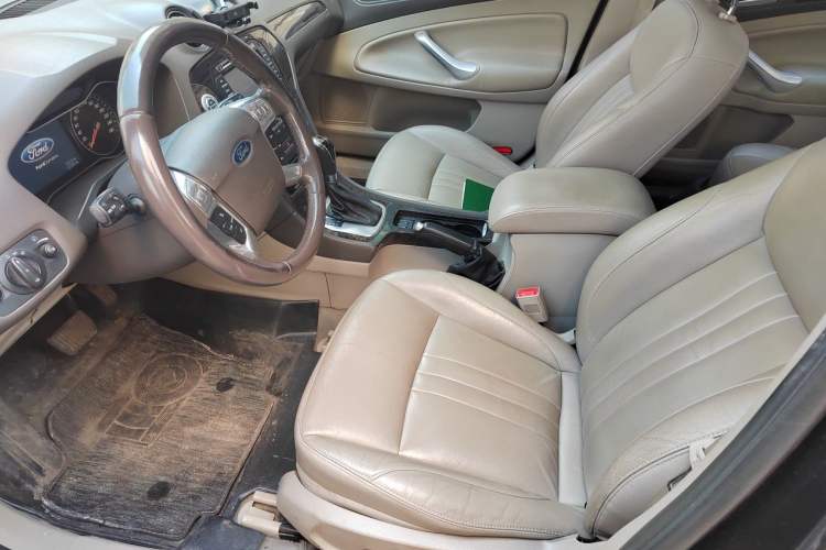 Used Ford Mondeo 2011 2.0L GTDi 200 Luxury Edition Left Front Seat