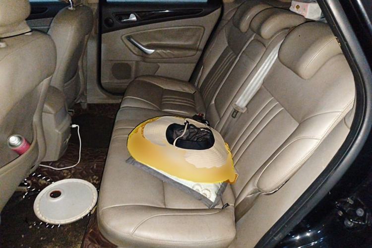 Used Ford Mondeo 2011 2.3L Luxury Model Left Rear Seat