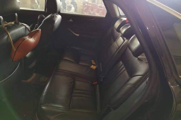 Used Ford Mondeo 2011 2.0L GTDi 200 Luxury Edition Left Rear Seat