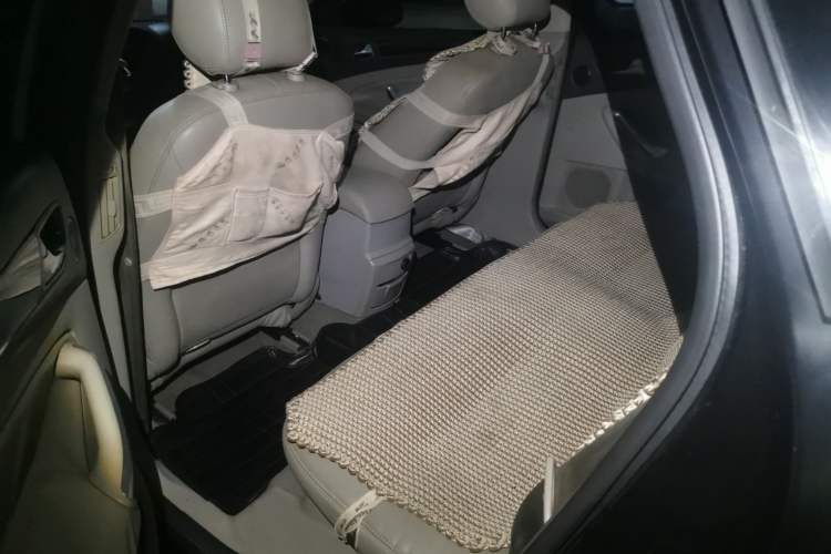 Used Ford Mondeo 2011 2.0L GTDi 200 Fashion Edition Left Rear Seat