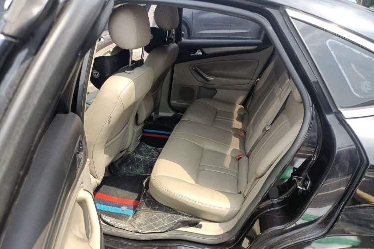 Used Ford Mondeo 2011 2.3L Fashion Edition Left Rear Seat