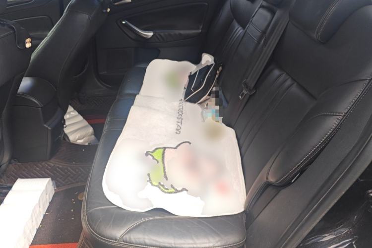 Used Ford Mondeo 2011 2.0L GTDi 200 Luxury Edition Left Rear Seat