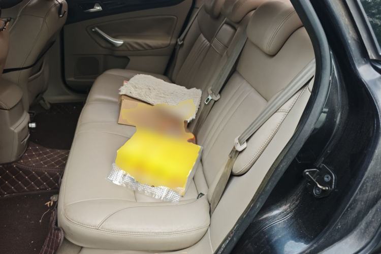 Used Ford Mondeo 2011 2.3L Luxury Model Left Rear Seat