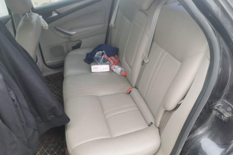 Used Ford Mondeo 2011 2.3L Fashion Edition Left Rear Seat