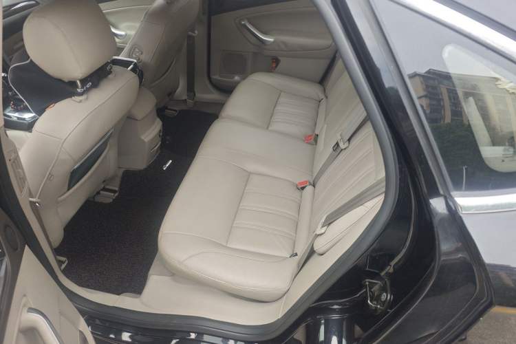 Used Ford Mondeo 2011 2.0L GTDi240 Ultimate Edition Left Rear Seat