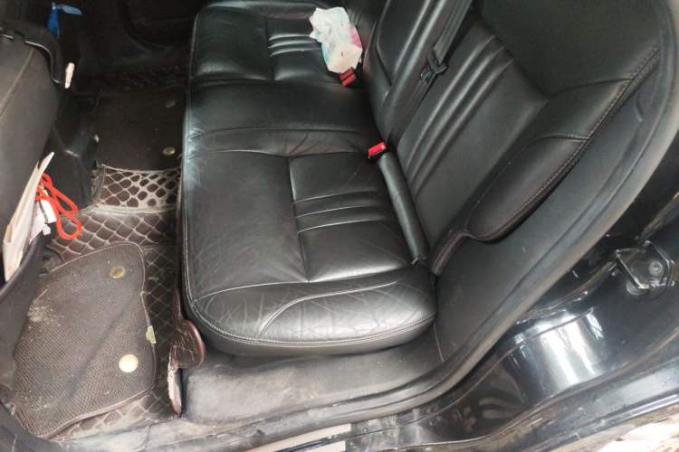 Used Ford Mondeo 2011 2.0L GTDi 200 Fashion Edition Left Rear Seat