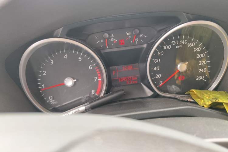 Used Ford Mondeo 2011 2.3L Fashion Edition Odometer Close Up