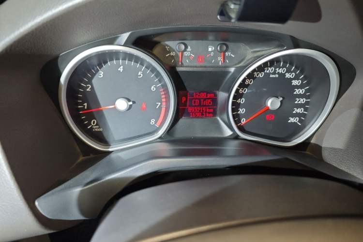 Used Ford Mondeo 2011 2.3L Fashion Edition Odometer Close Up