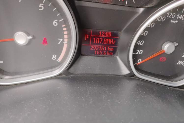 Used Ford Mondeo 2011 2.3L Fashion Edition Odometer Close Up