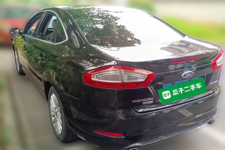 Used Ford Mondeo 2011 2.0L GTDi 200 Fashion Edition Rear Left 45 Deg