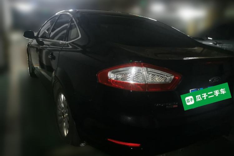 Used Ford Mondeo 2011 2.0L GTDi 200 Fashion Edition Rear Left 45 Deg