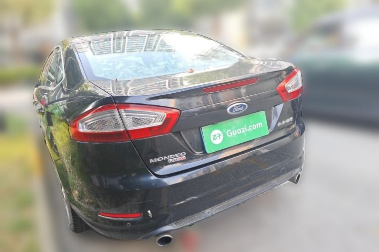 Used Ford Mondeo 2011 2.0L GTDi 200 Fashion Edition Rear Left 45 Deg