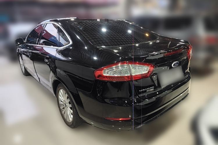 Used Ford Mondeo 2011 2.0L GTDi 200 Fashion Edition Rear Left 45 Deg