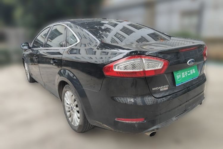 Used Ford Mondeo 2011 2.0L GTDi 200 Luxury Edition Rear Left 45 Deg