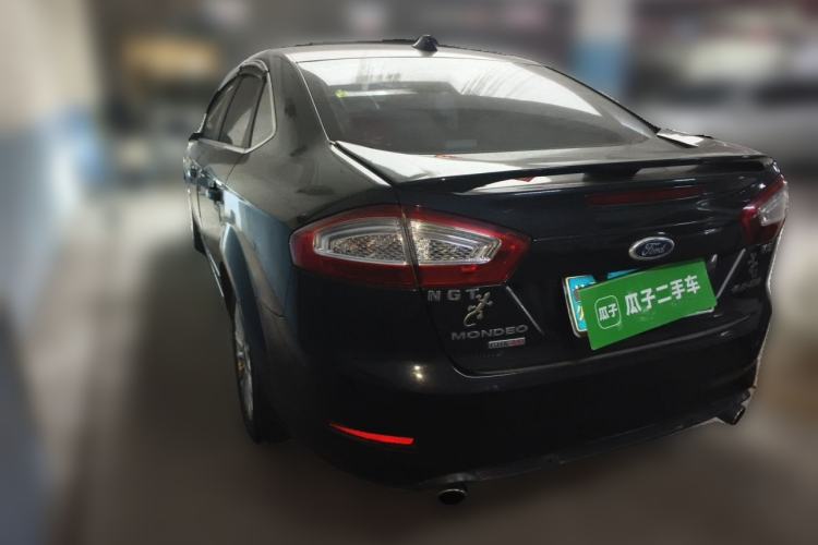 Used Ford Mondeo 2011 2.0L GTDi 200 Fashion Edition Rear Left 45 Deg