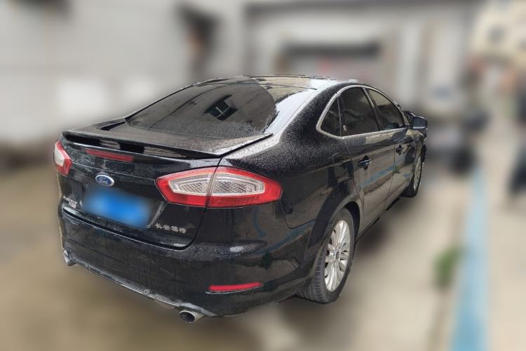 Used Ford Mondeo 2011 2.0L GTDi 200 Luxury Edition Rear Right 45 Deg